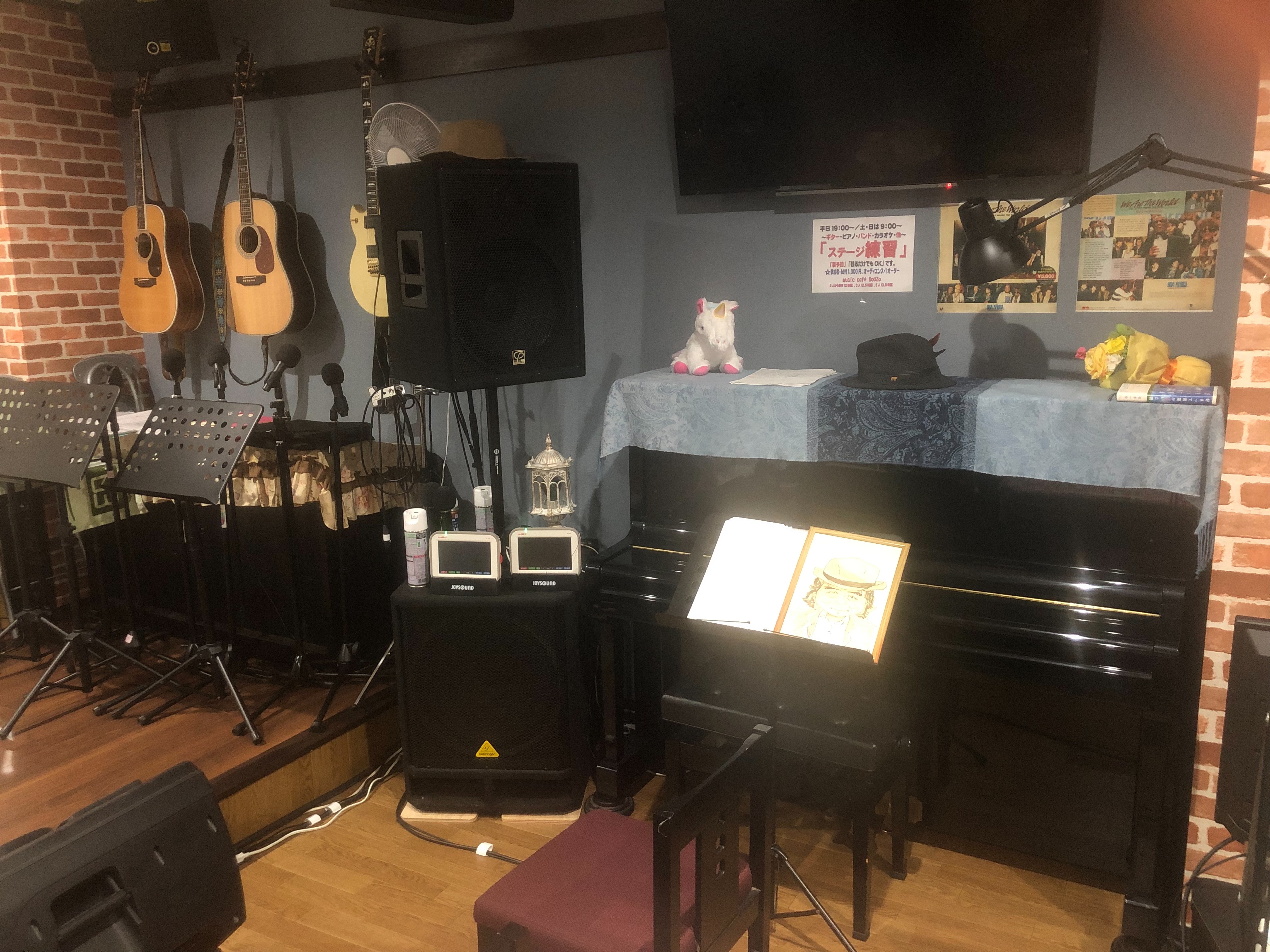 アップライトピアノ(店内紹介)